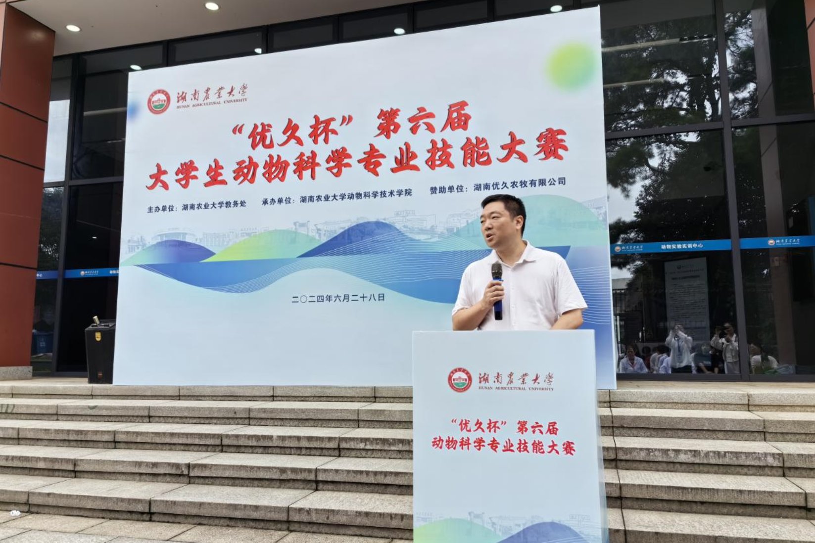 技术部经理刘文辉