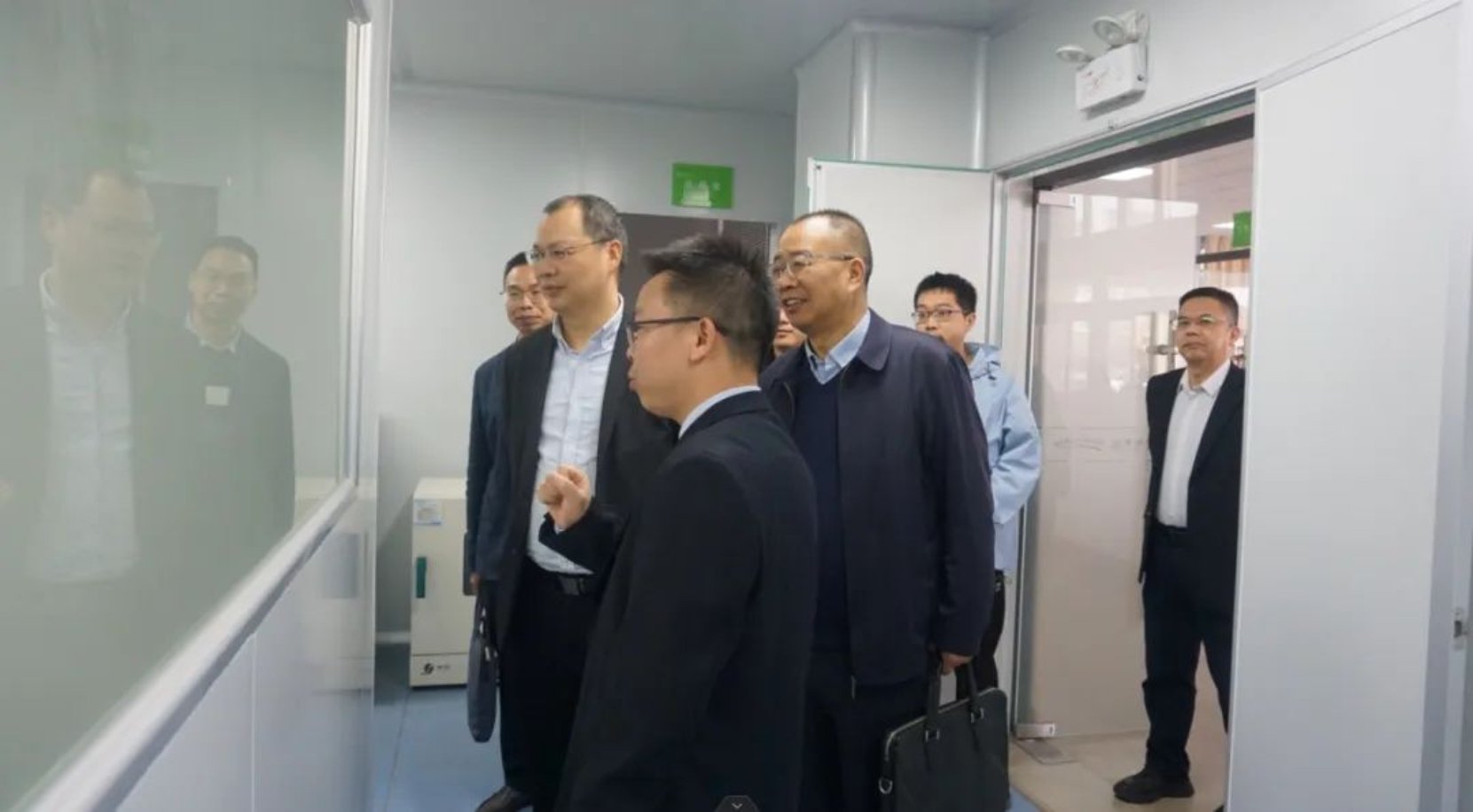 加速科研成果转化为满足客户需求的产品