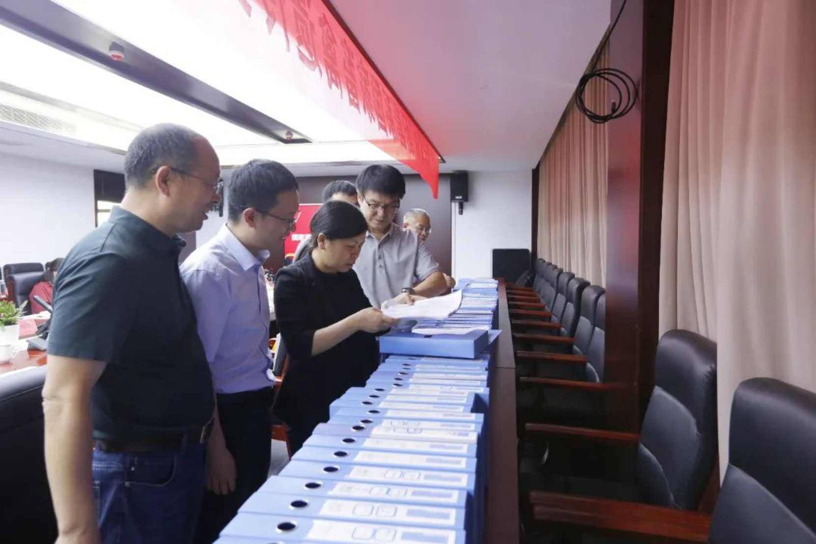 省畜牧水产事务中心畜牧发展部部长孙立