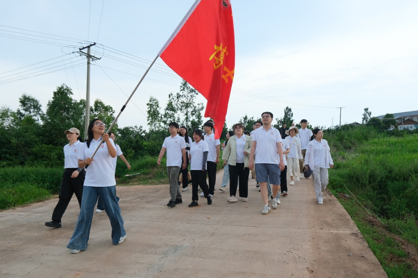 88看球直播官网玩法说明团在溆浦县畜