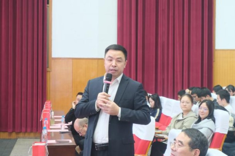 公共管理与法学88看球nba直播吧新