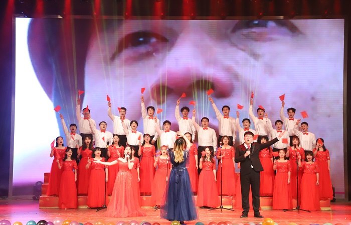 这是新时代的研究生》