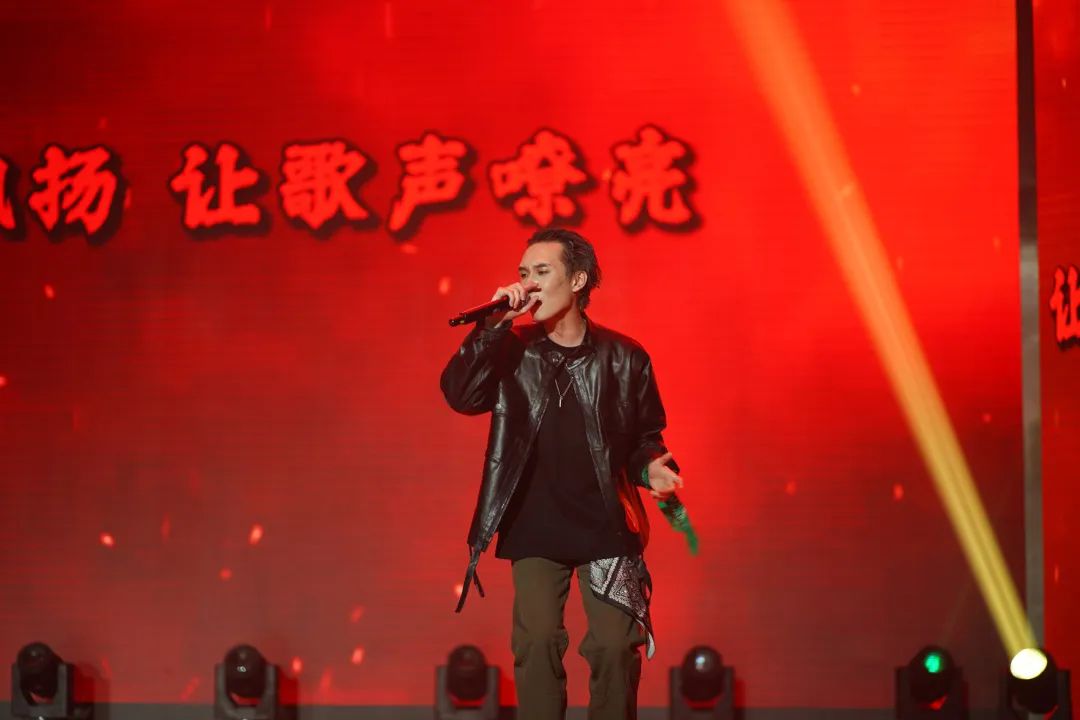 W020230521027226452214.jpg 研究生院院长谢方平