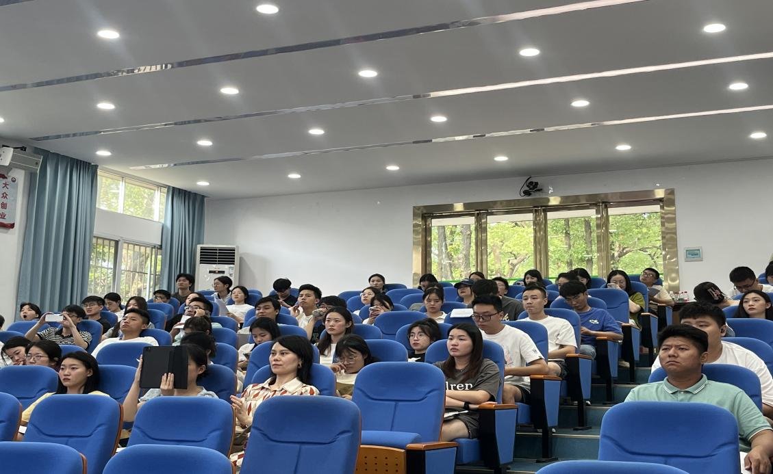 W020230808051127657392.png 延伸阅读重点培训提升同学们调查研究能