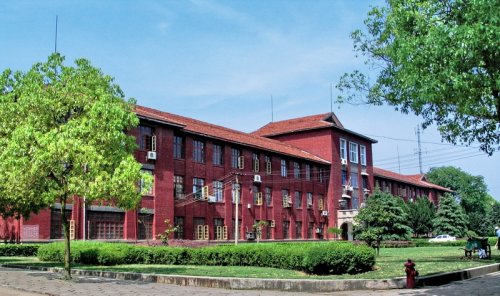 重点实验室组建期为 2010 年 9