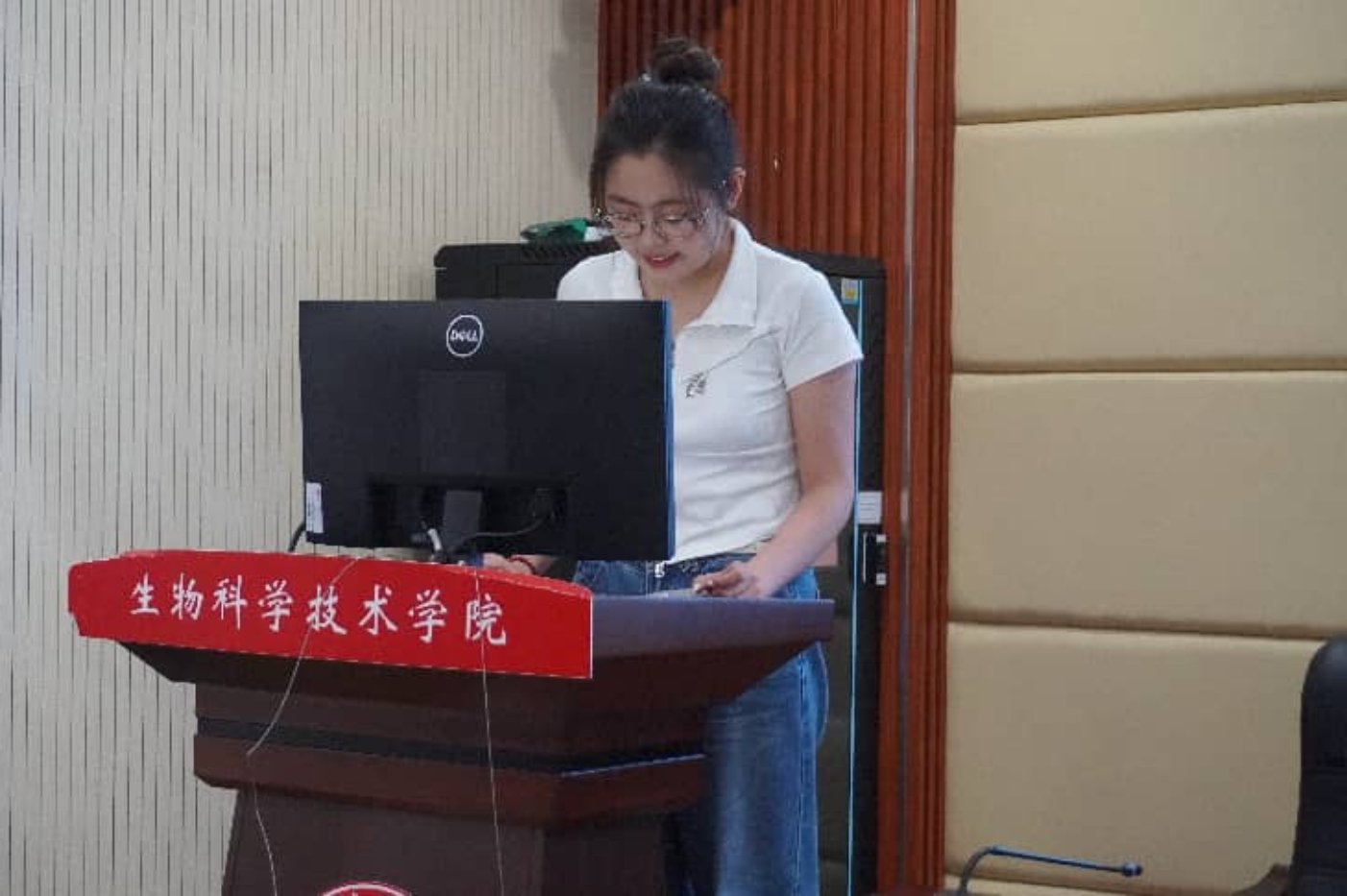 与此同时活动旨在协助同学们明晰升学方