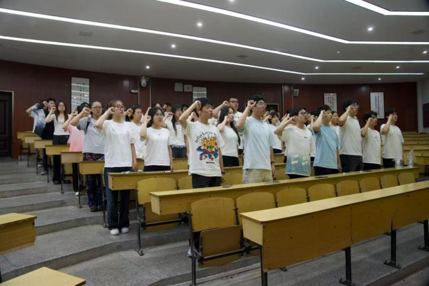 为深入落实立德树人根本任务