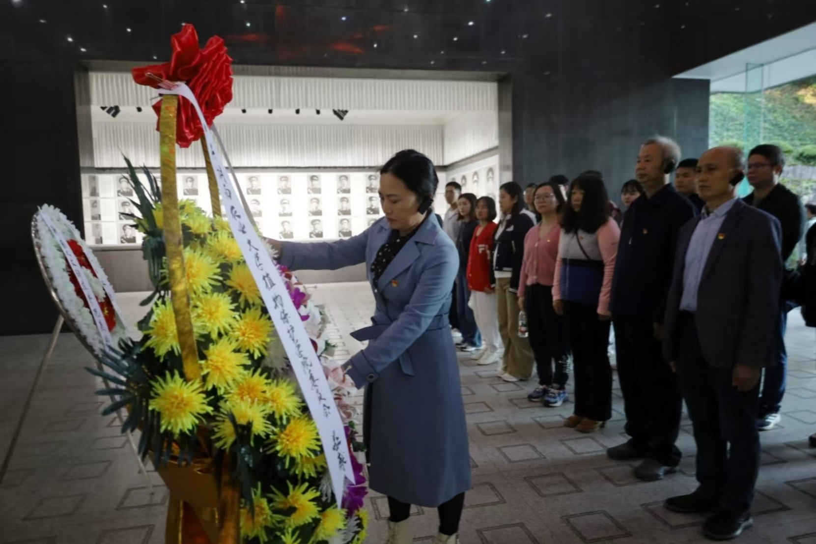 奋勇拼搏的崇高精神