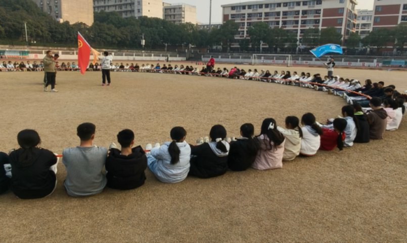 一支由33名植保青年组成的先锋队伍
