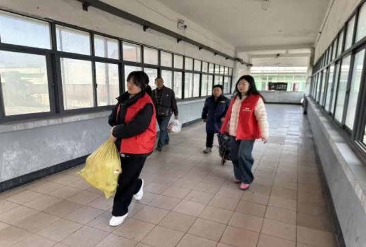 班主任:邱林